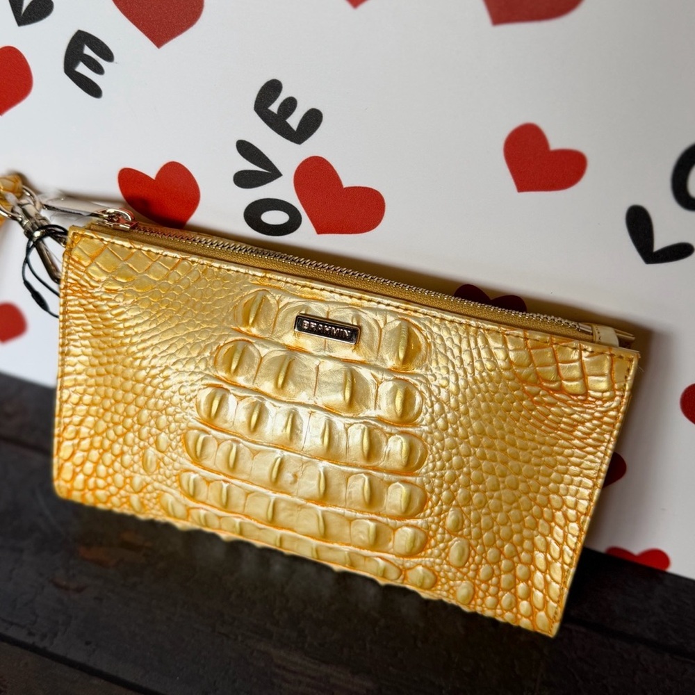 Brahmin Lemon Drop Daisy Wristlet Clutch Makeup Bag NWT Melbourne Yellow Ombre